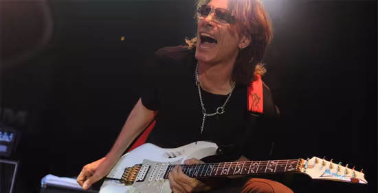 Lick Library – Steve Vai Guitar Lessons