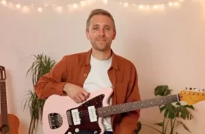 Skillshare Learn Guitar The Expanded Beginners Guide TUTORiAL