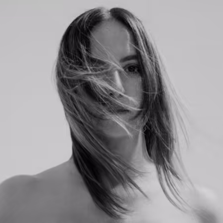 Selen Gülün – Haze Walker (2026)