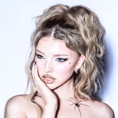 Larissa Lambert – Yearning (2026)