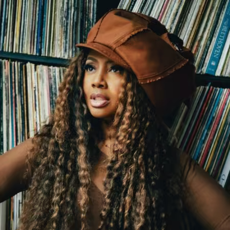 Lalah Hathaway 2026新专辑《Made In Chicago》致敬芝加哥与父亲